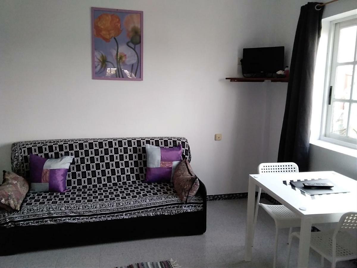 Apartamentos Blanco Y Negro А-Гуарда Екстер'єр фото